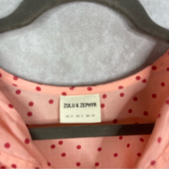 Zulu & Zephyr Voluminous Polka Dot Blouse In Coral Pink Women's Size US 2 - Picture 5 of 5